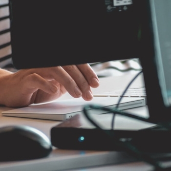 hand on track pad